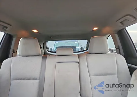 2019 Toyota Highlander Le z USA, uszkodzony, nr VIN 5TDBZRFHXKS962371